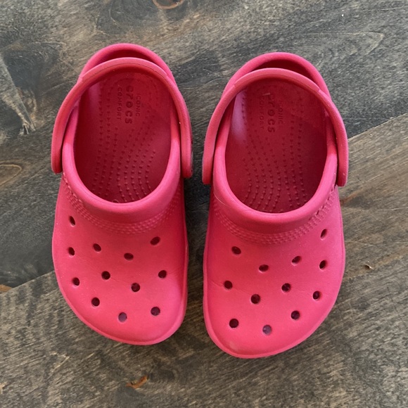 Crocs Classic Clogs - Picture 4 of 6